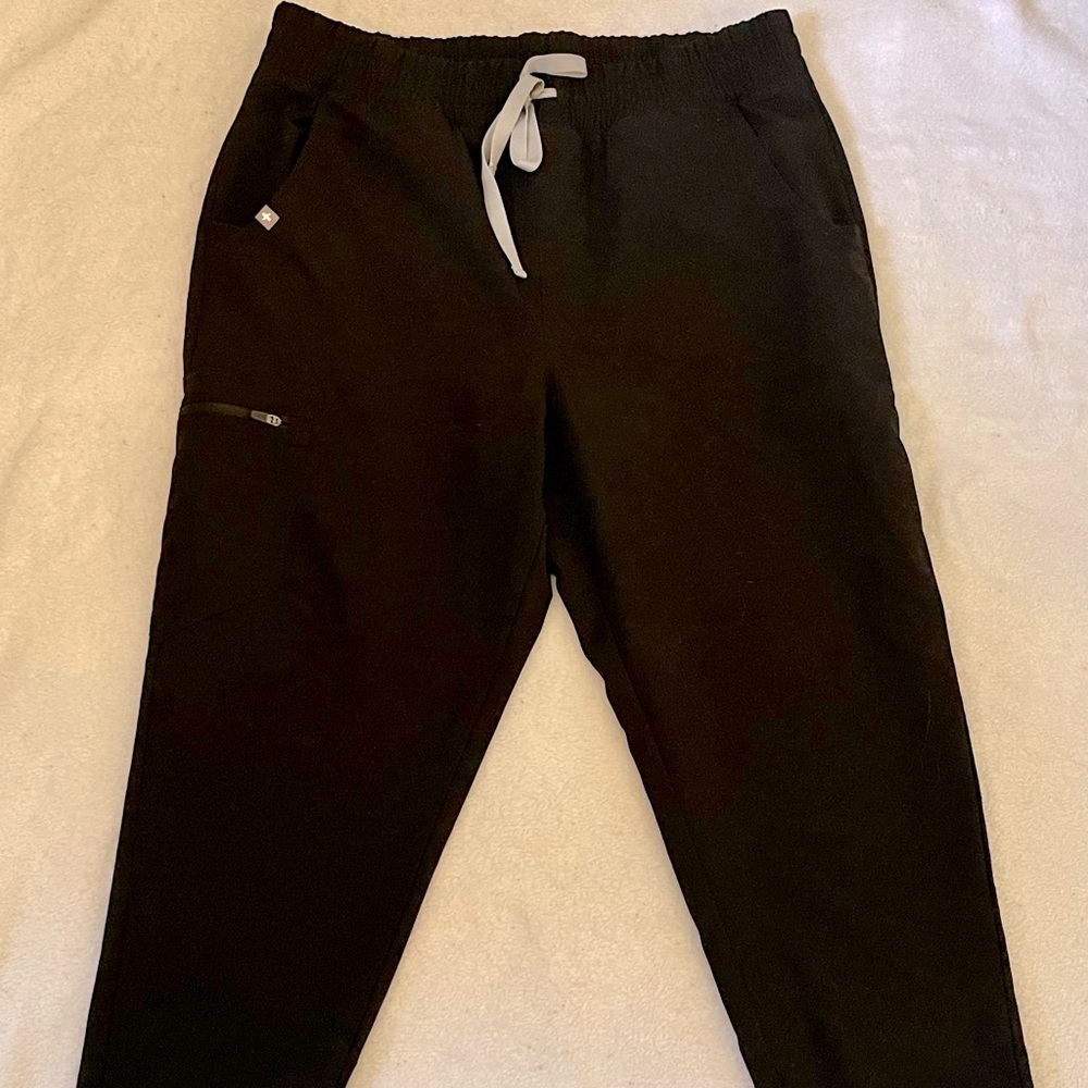 FIGS Zamora High Waisted Jogger Scrubs